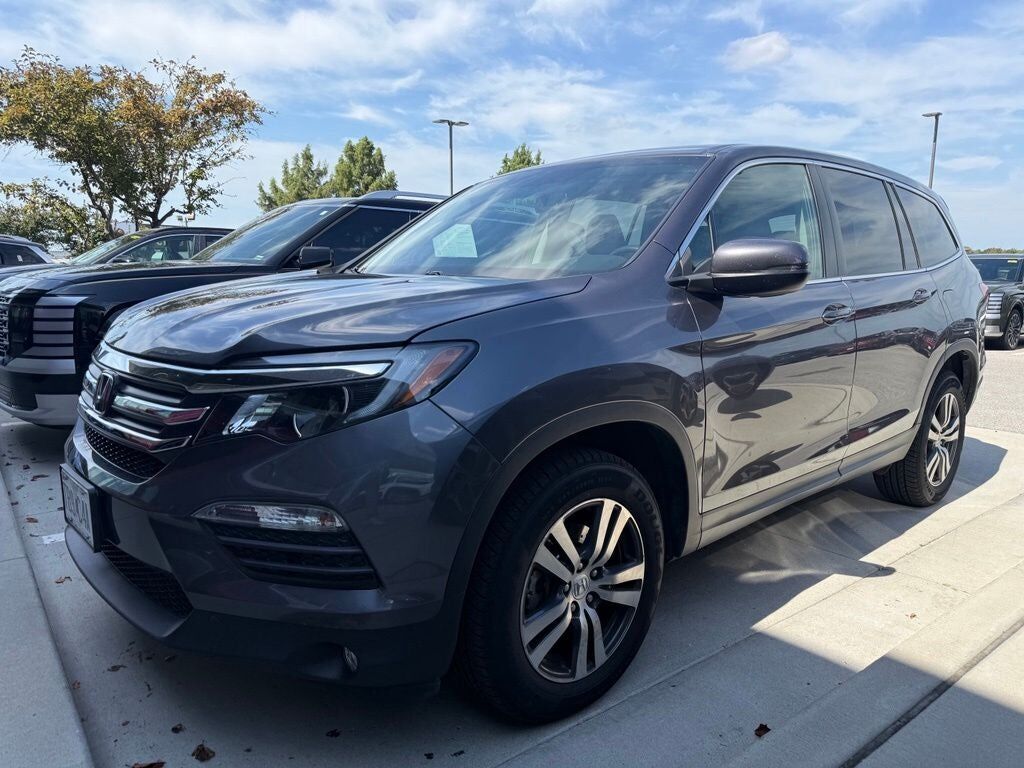 2017 HONDA Pilot