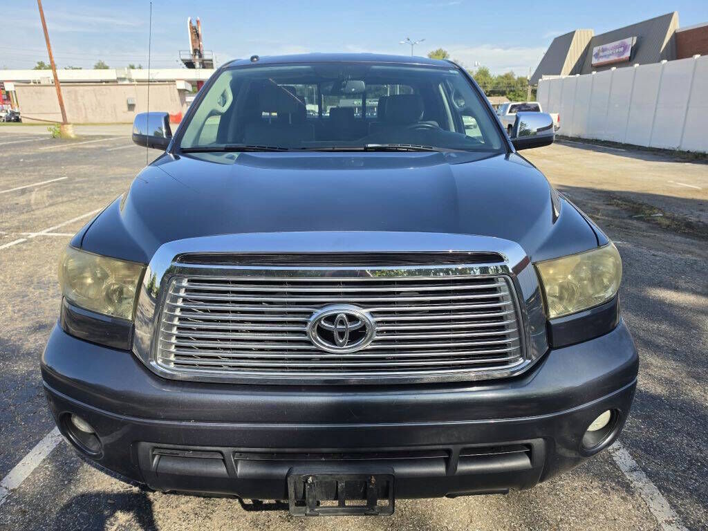 2010 TOYOTA Tundra