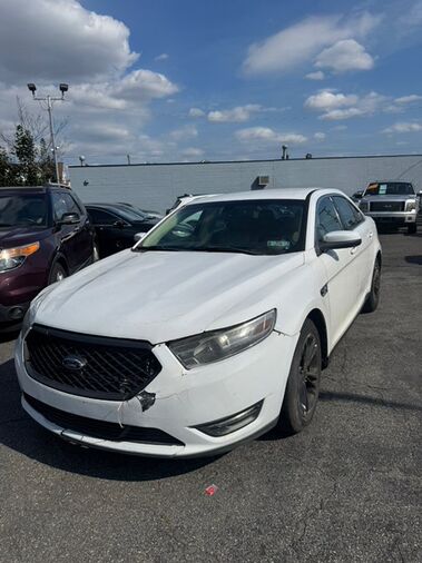 2013 FORD Taurus