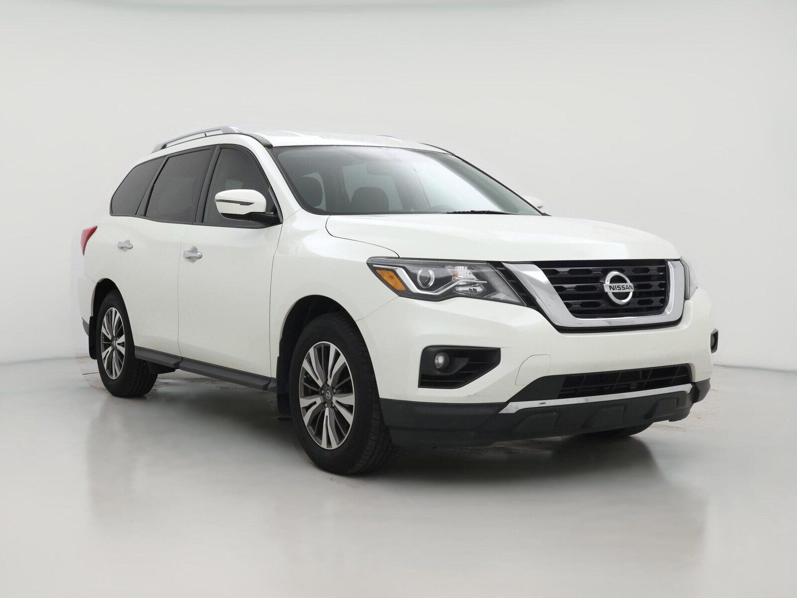 2017 NISSAN Pathfinder
