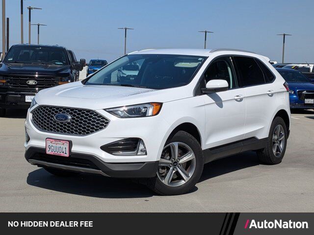 2023 FORD Edge