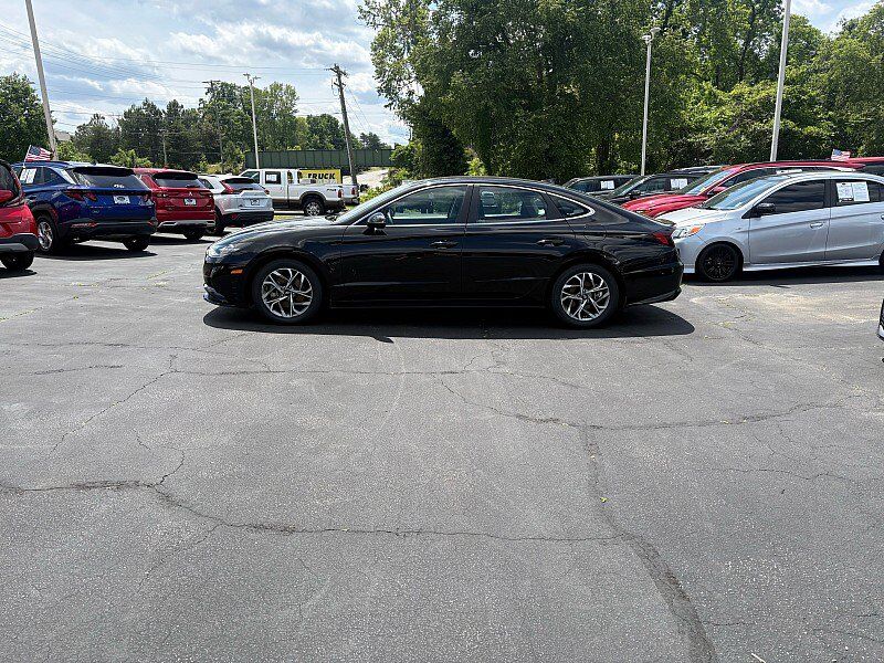 2023 HYUNDAI Sonata