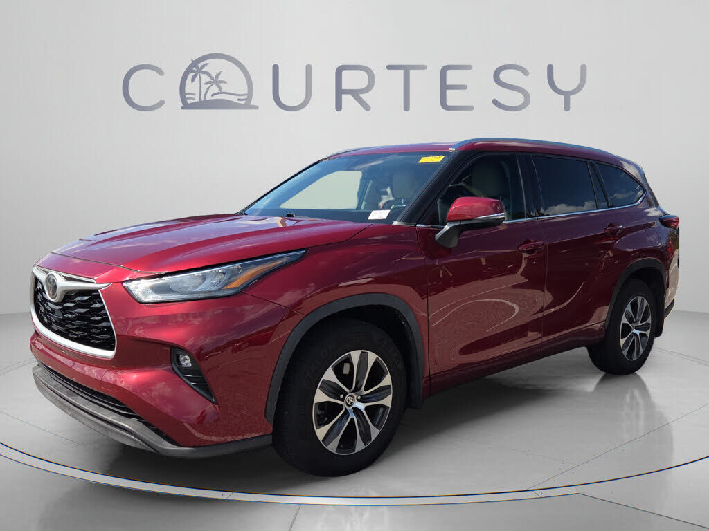 2020 TOYOTA Highlander