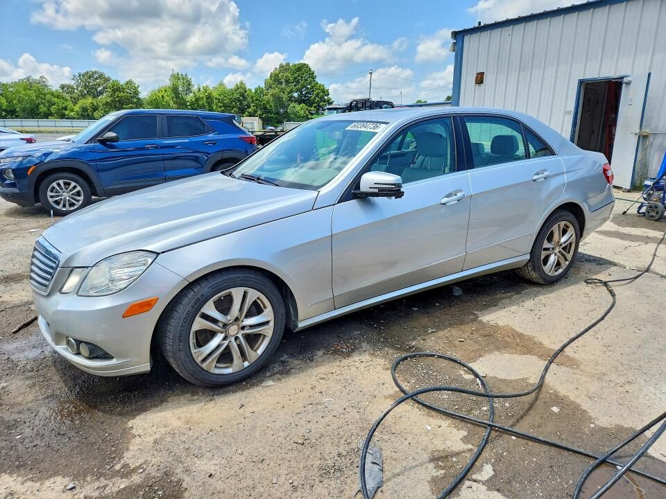 2011 MERCEDES-BENZ E-Class