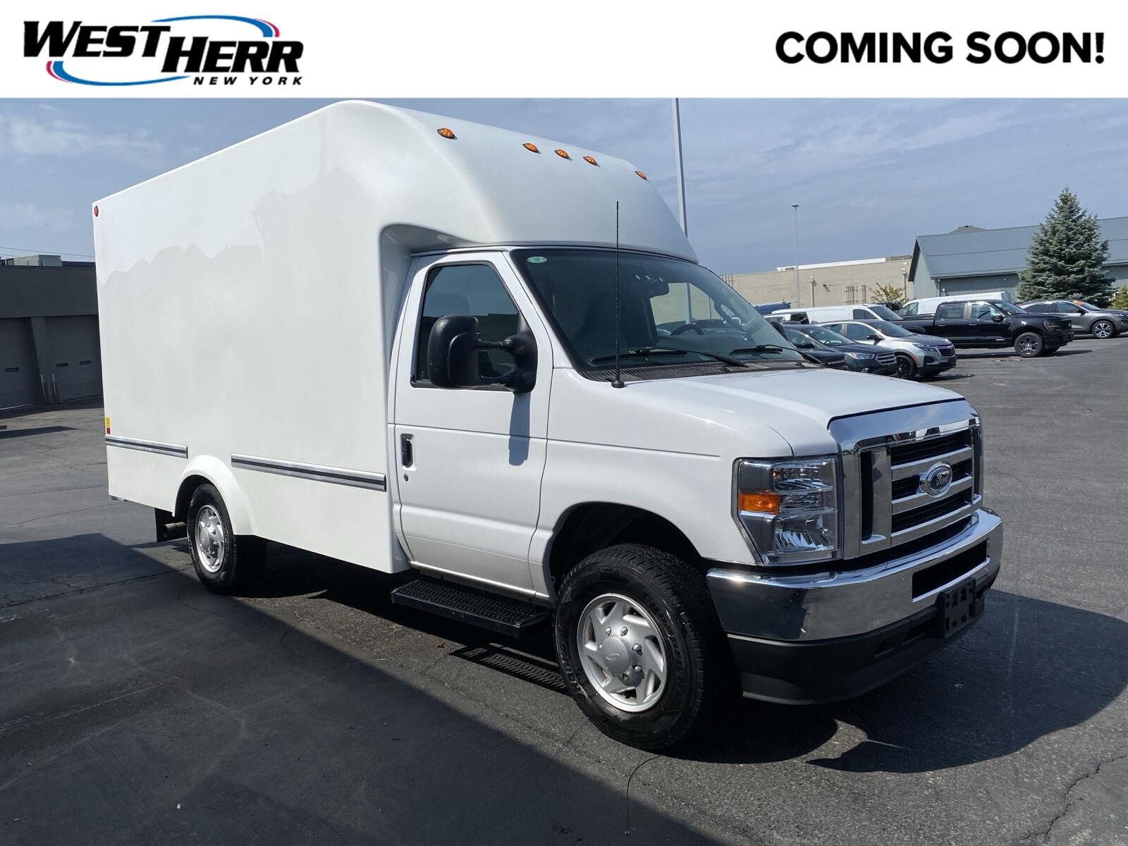 2025 FORD E-350