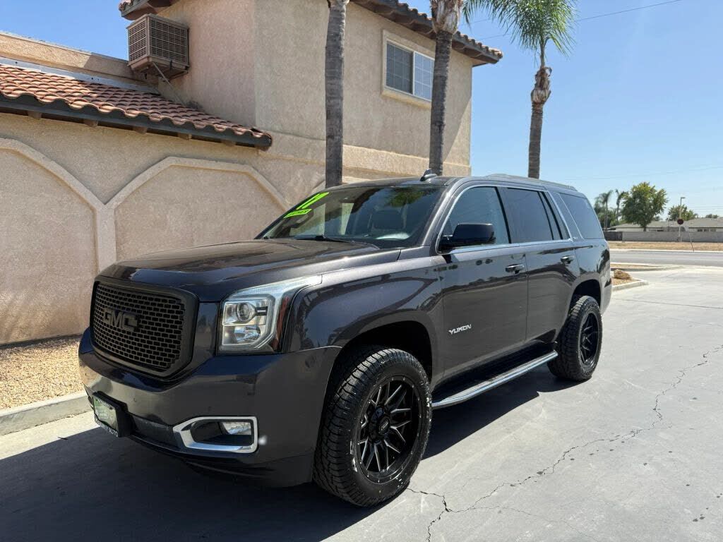 2017 GMC Yukon