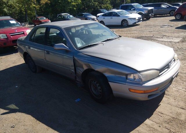1993 TOYOTA Camry