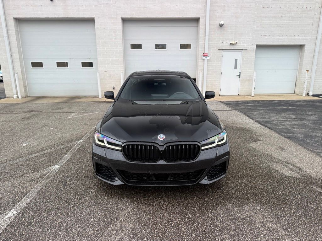 2023 BMW M550i