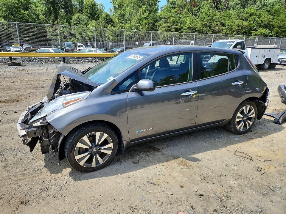 2016 NISSAN Leaf