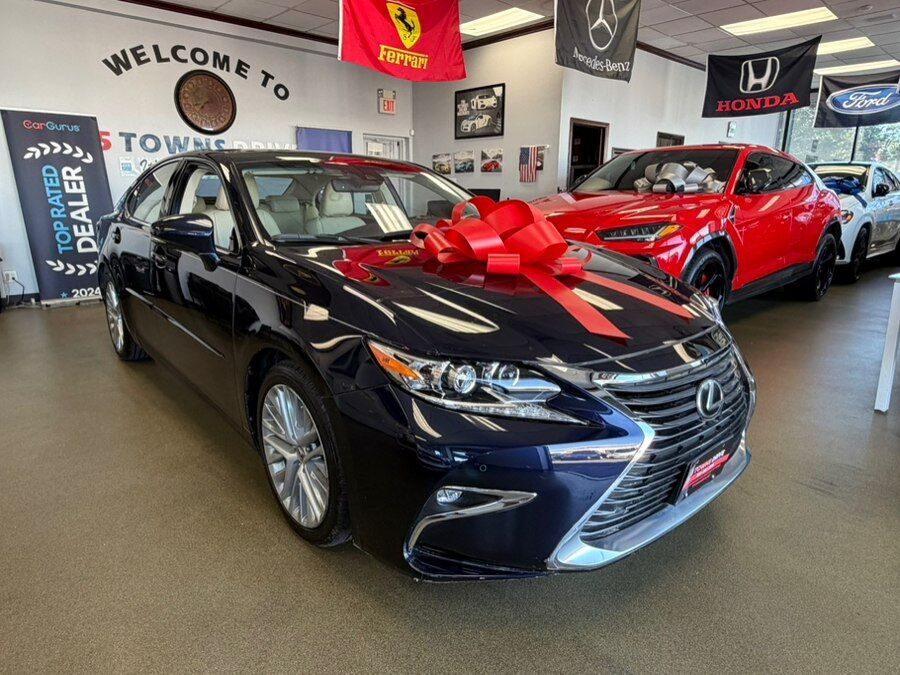 2016 LEXUS ES