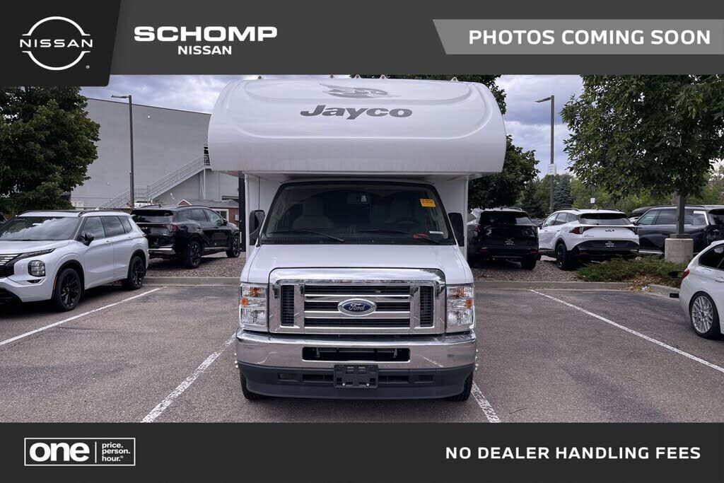 2025 FORD E-350