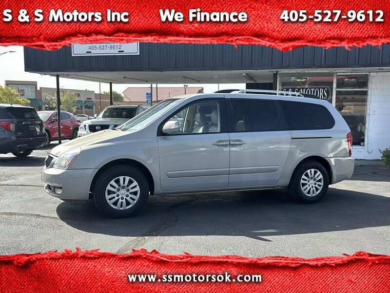 2014 KIA Sedona