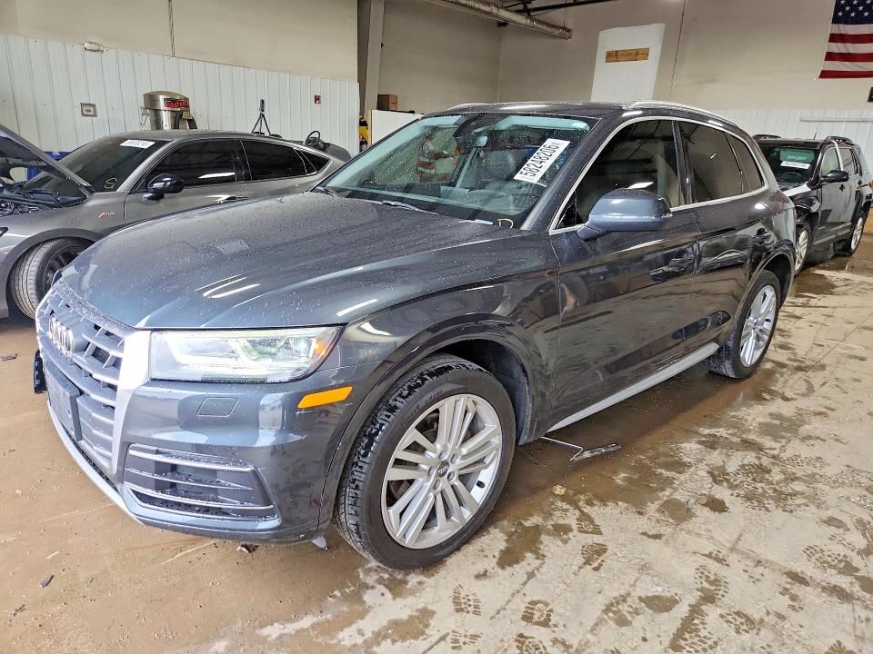 2018 AUDI Q5