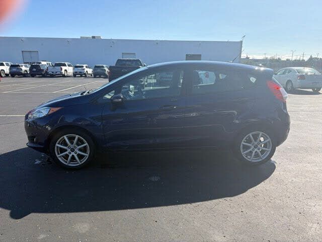2016 FORD Fiesta