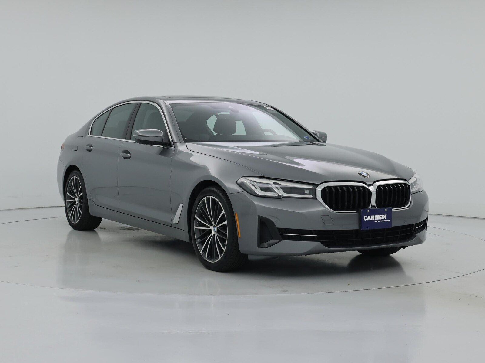 2023 BMW 530i
