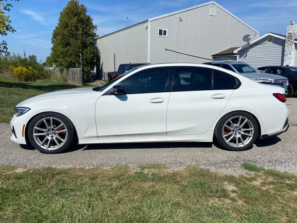 2021 BMW 330i