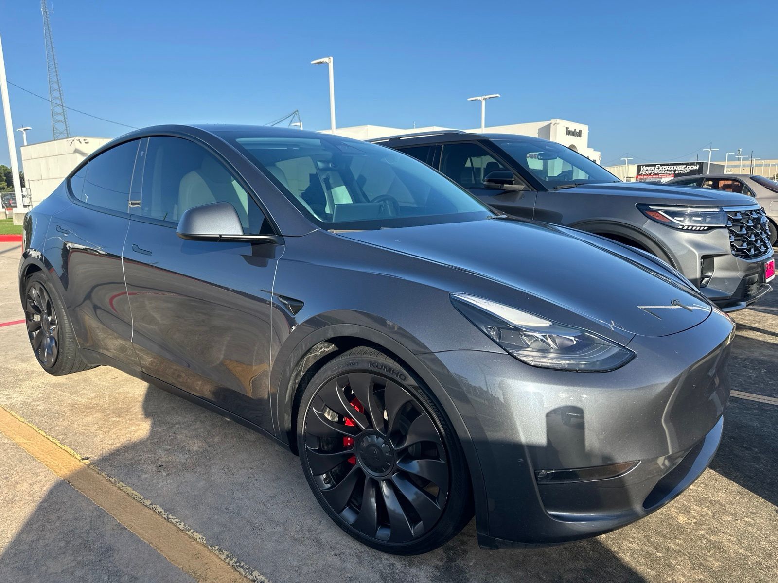 2023 TESLA Model Y