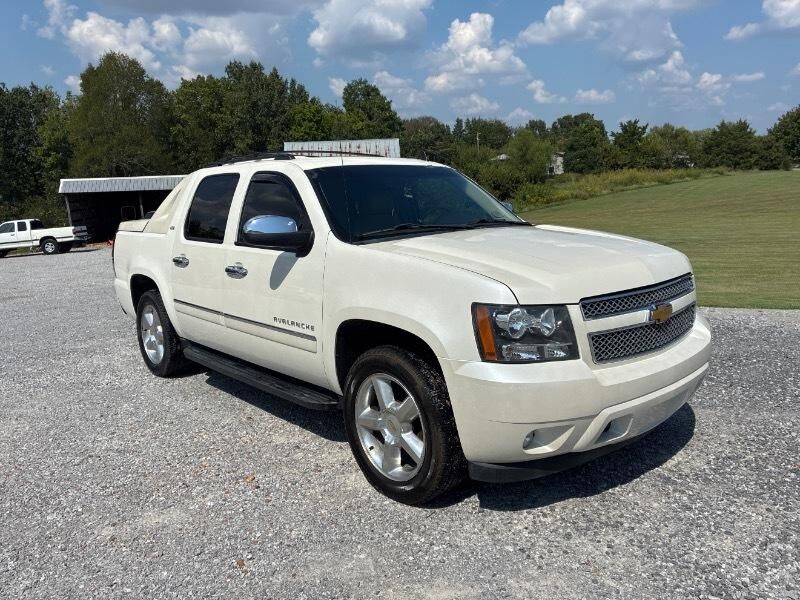 2012 CHEVROLET Avalanche