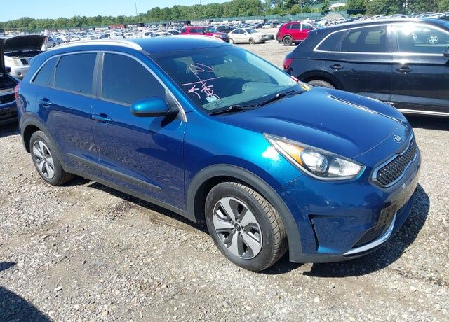 2017 KIA Niro