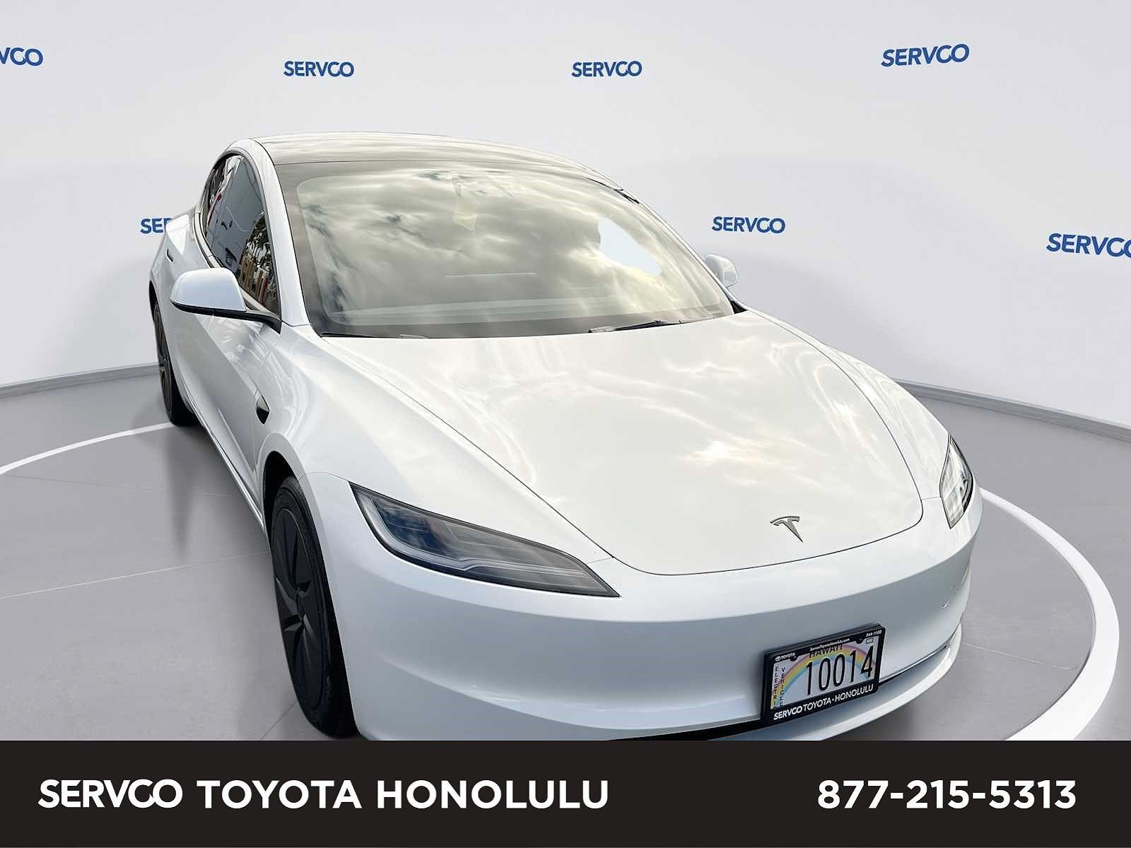 2026 TESLA Model 3