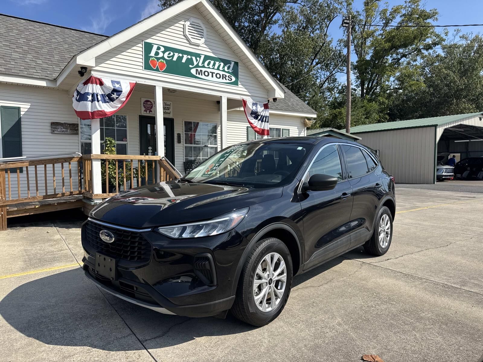 2024 FORD Escape