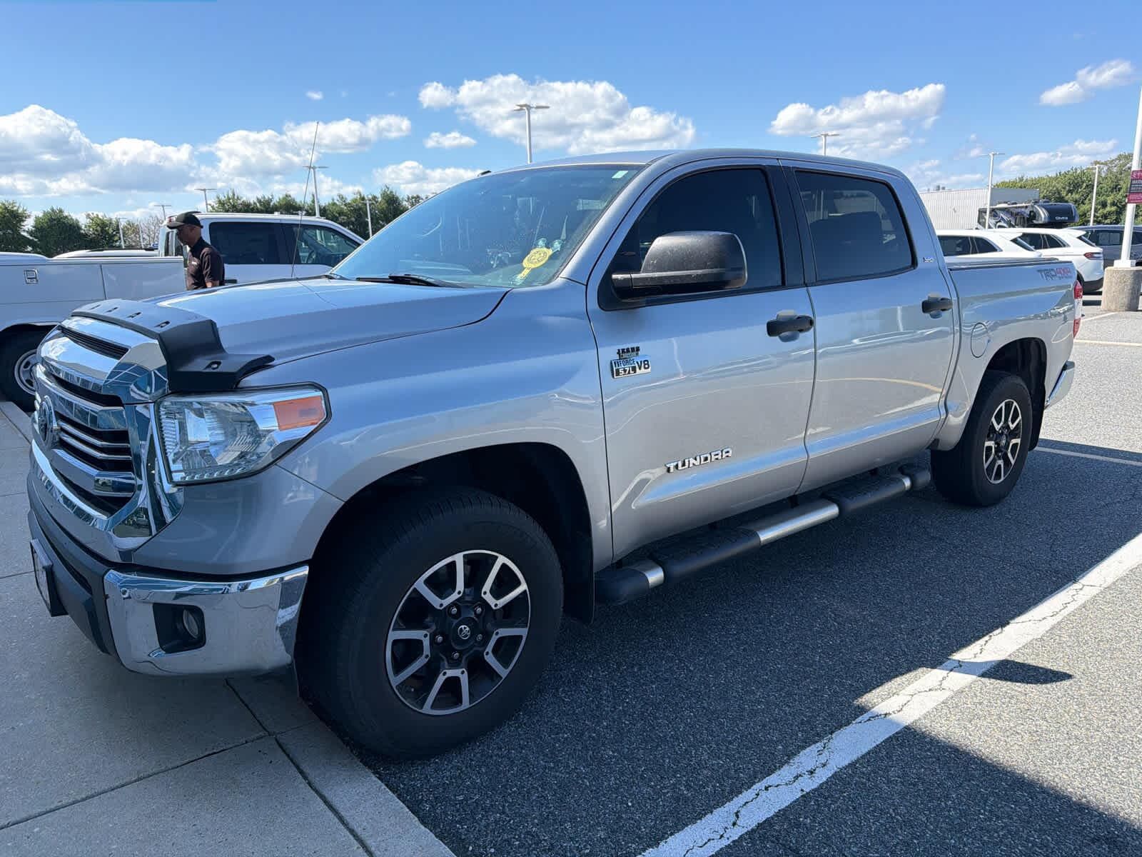 2017 TOYOTA Tundra
