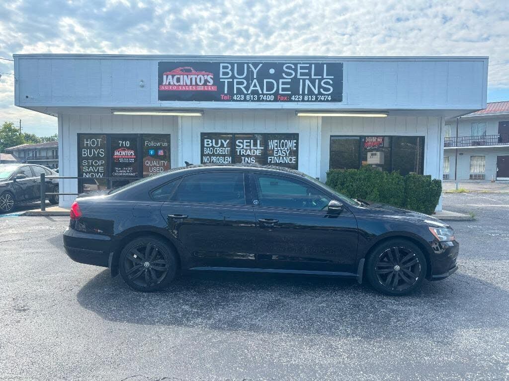 2019 VOLKSWAGEN Passat