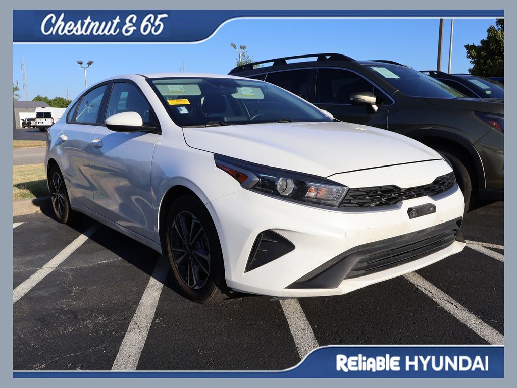 2024 KIA Forte