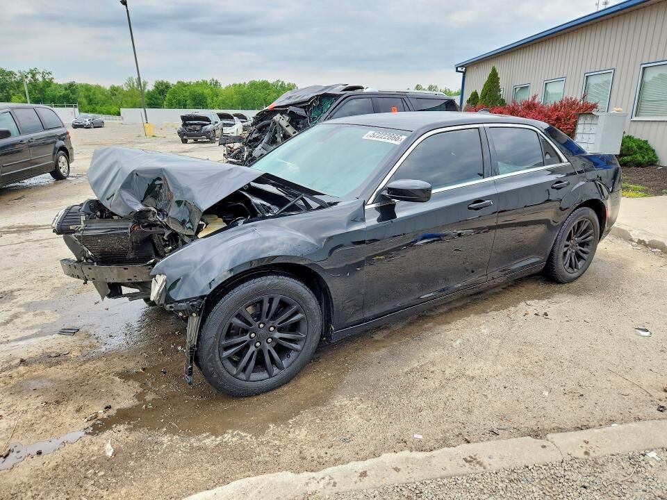 2019 CHRYSLER 300