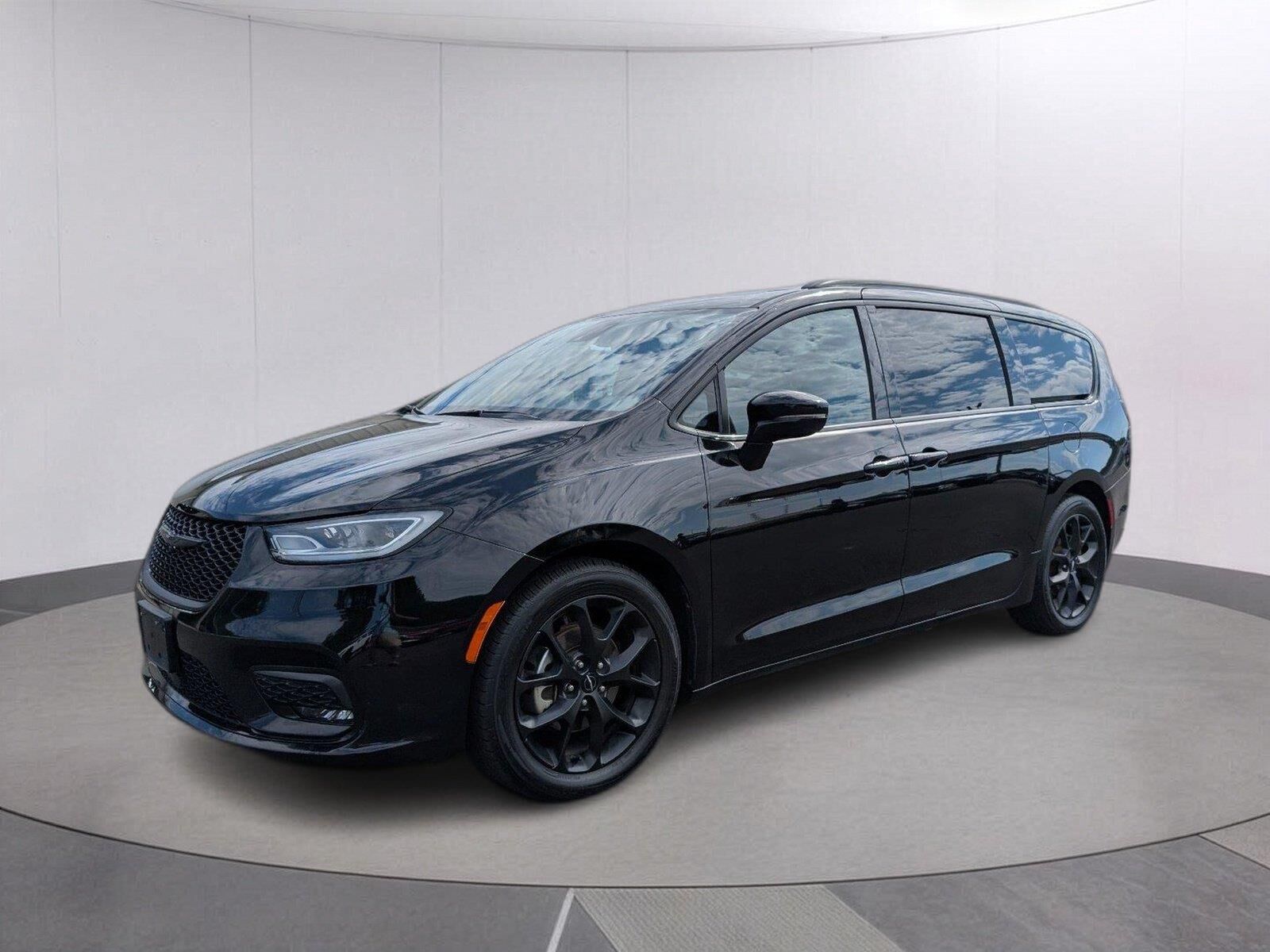 2025 CHRYSLER Pacifica