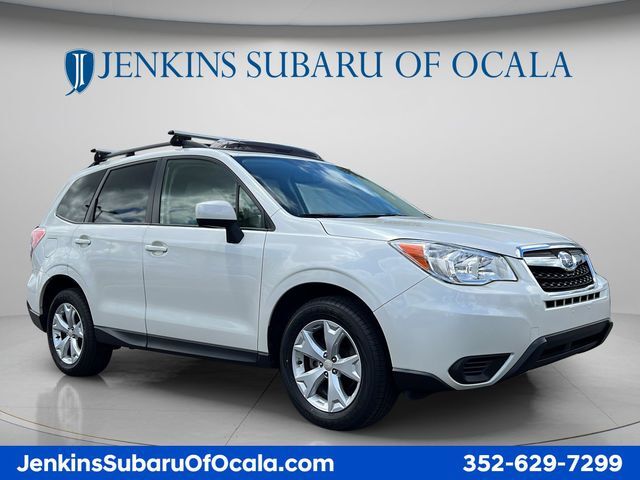 2015 SUBARU Forester