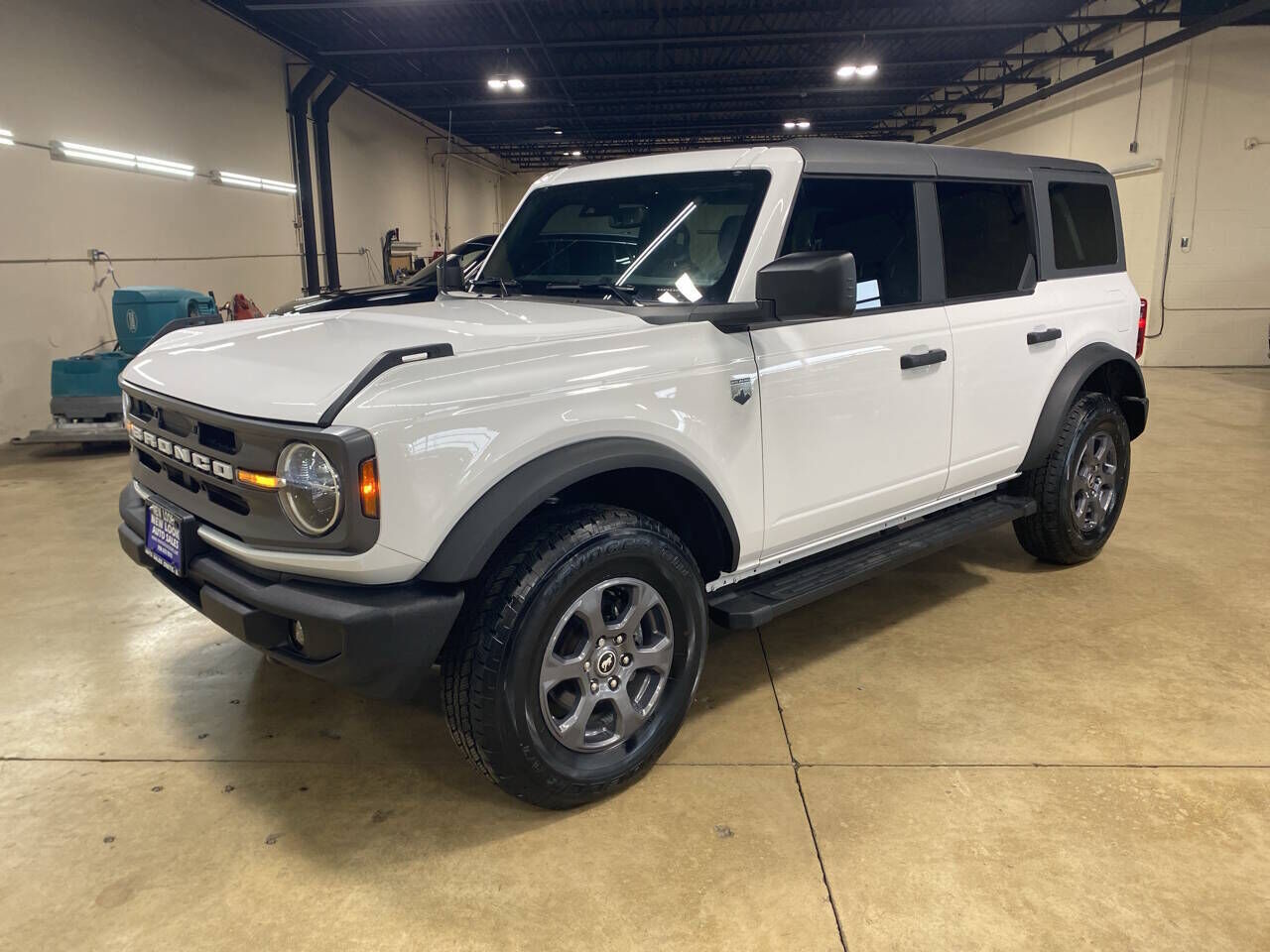 2024 FORD Bronco