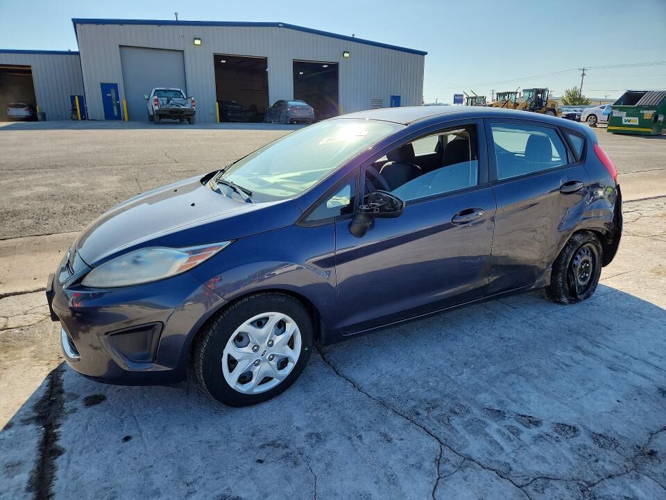 2012 FORD Fiesta