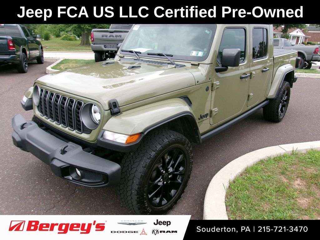 2025 JEEP Gladiator