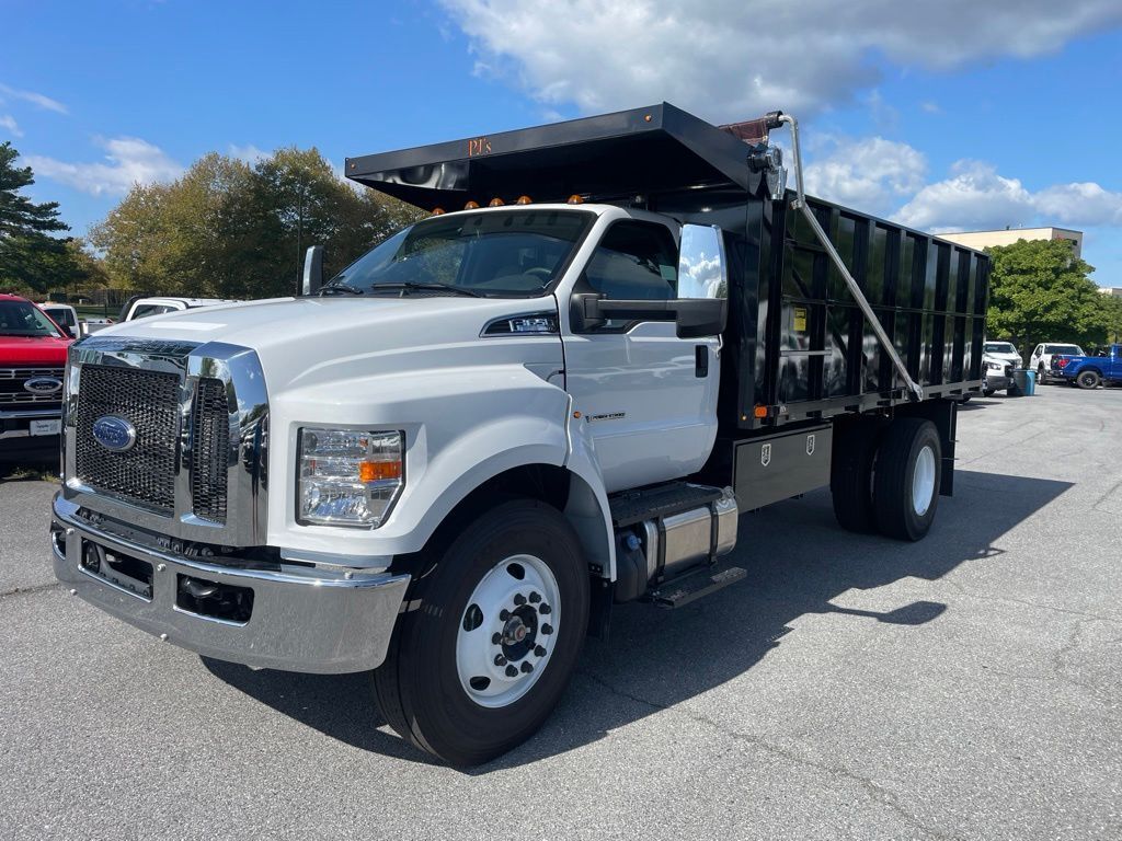2027 FORD F-650