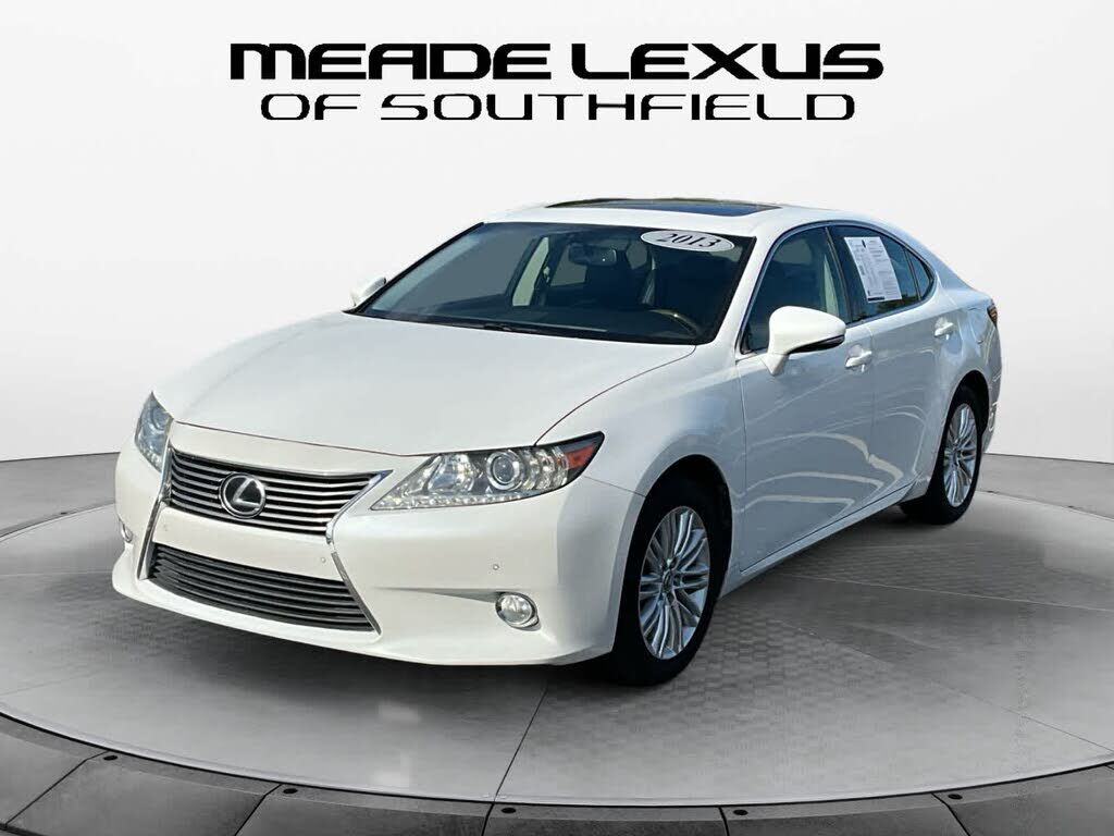 2013 LEXUS ES
