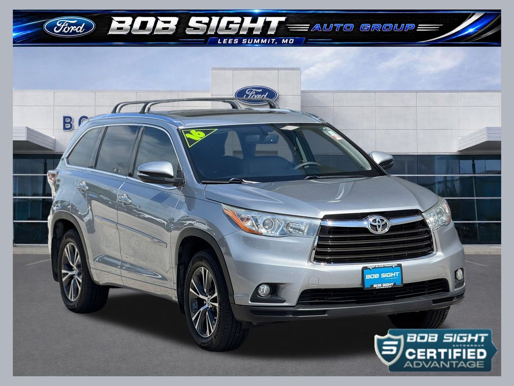 2016 TOYOTA Highlander