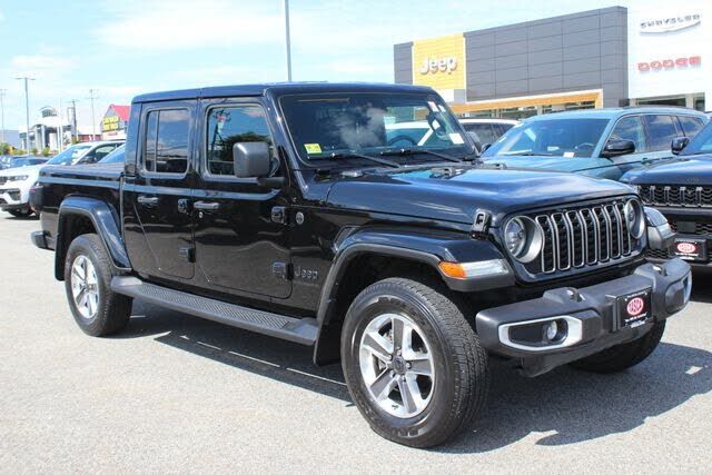 2024 JEEP Gladiator