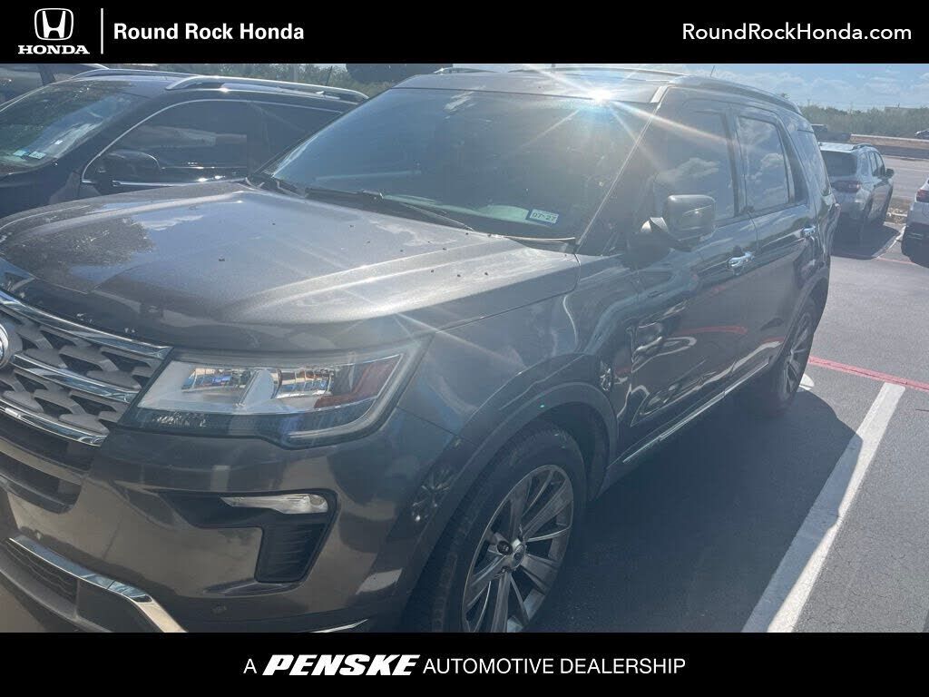 2018 FORD Explorer