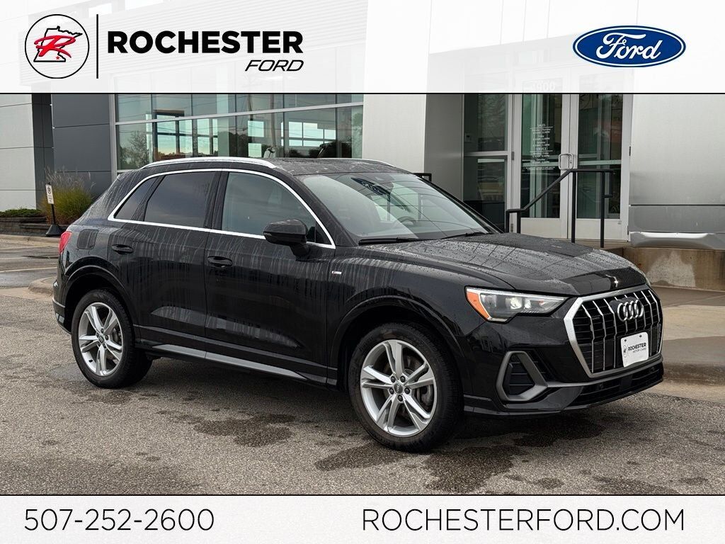 2021 AUDI Q3