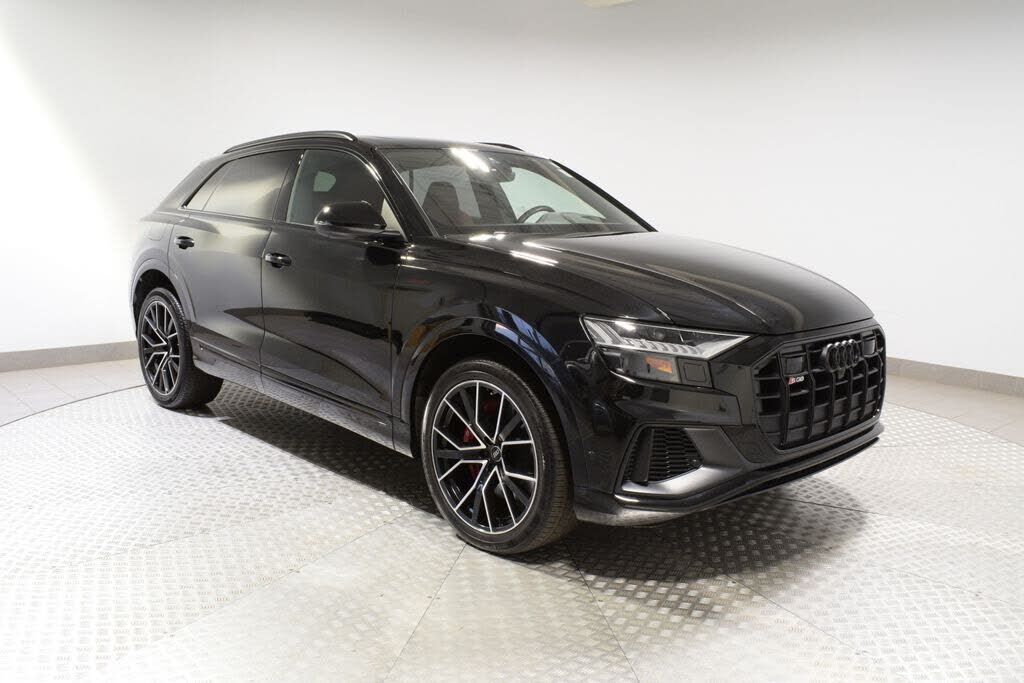 2023 AUDI SQ8