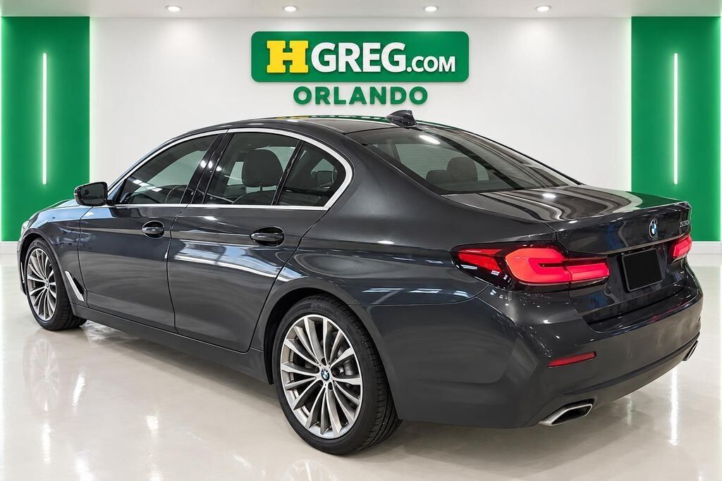 2021 BMW 530i