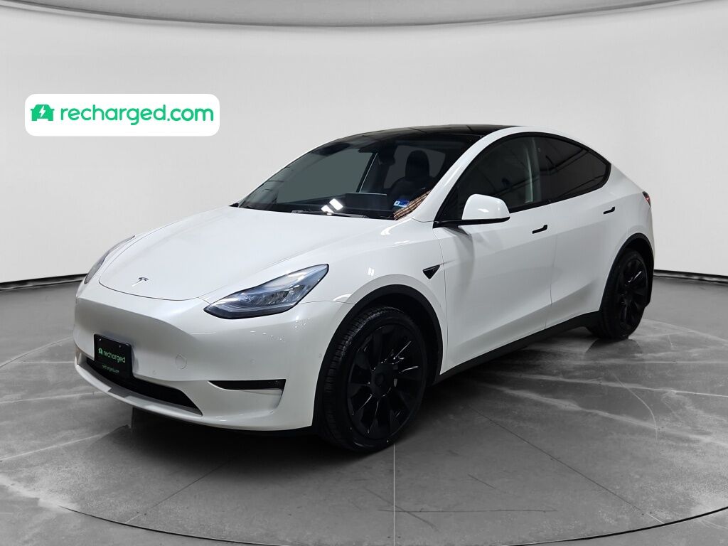 2021 TESLA Model Y