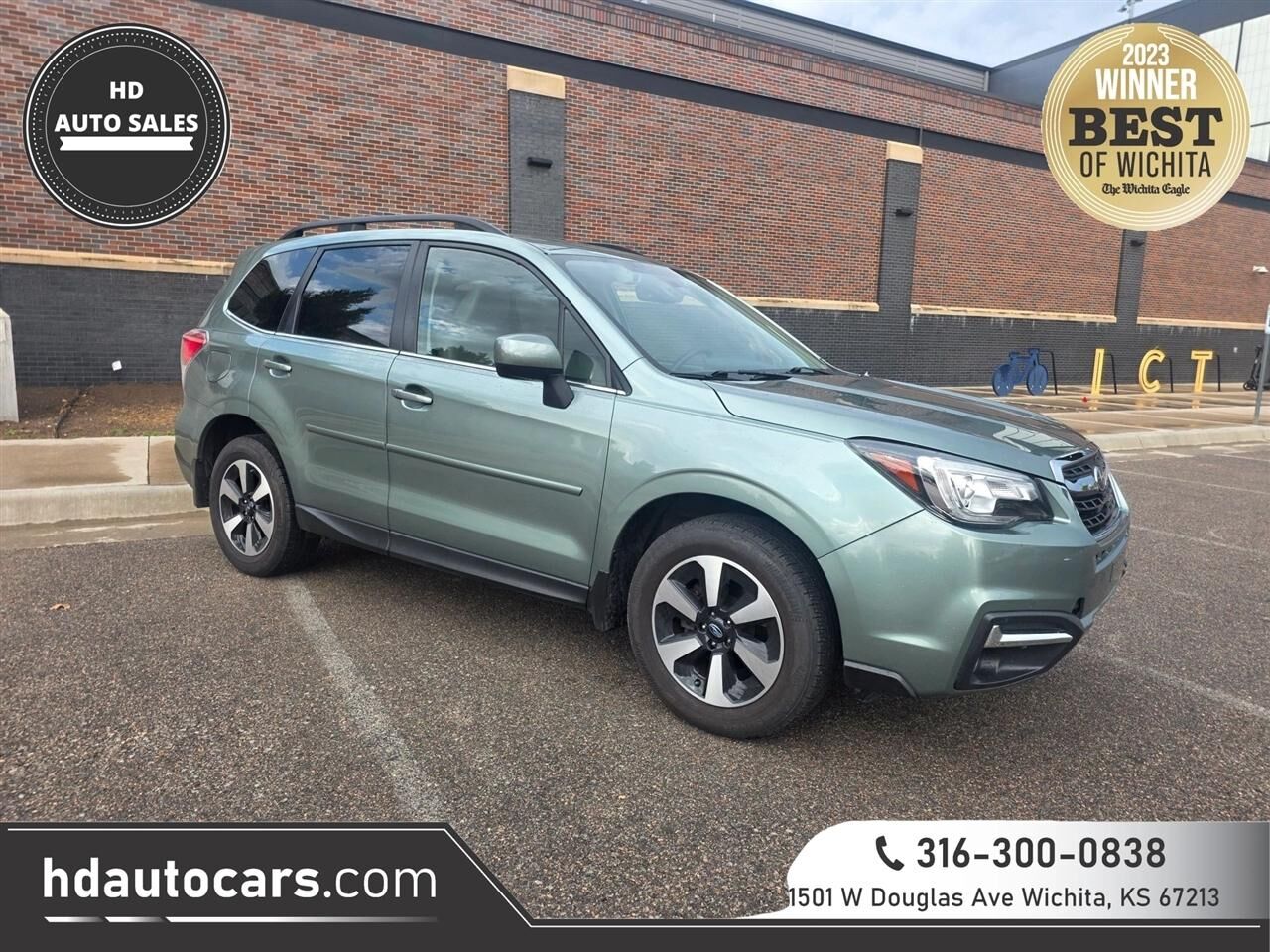 2017 SUBARU Forester