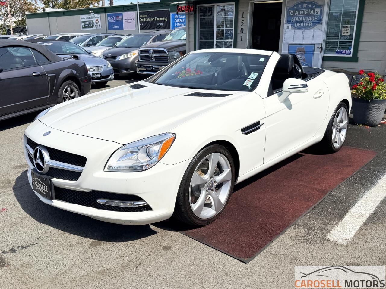 2012 MERCEDES-BENZ SLK-Class