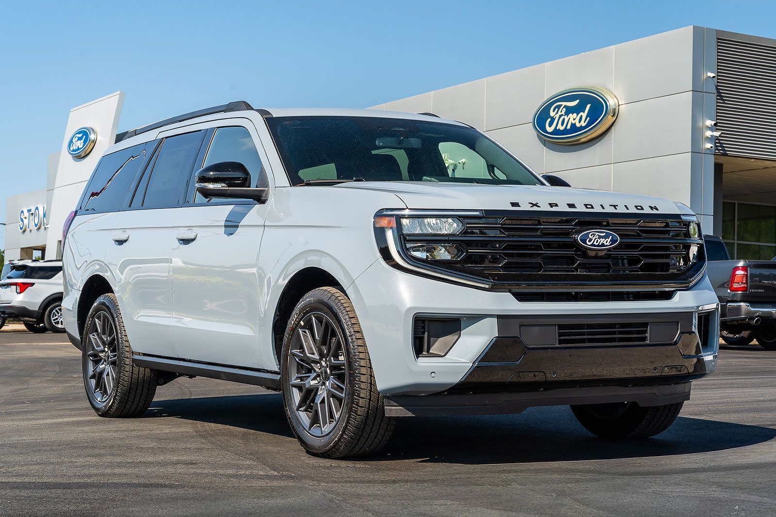 2027 FORD Expedition