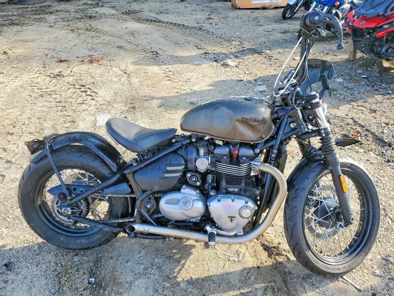 2017 TRIUMPH Bonneville