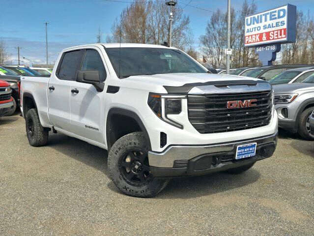 2024 GMC Sierra