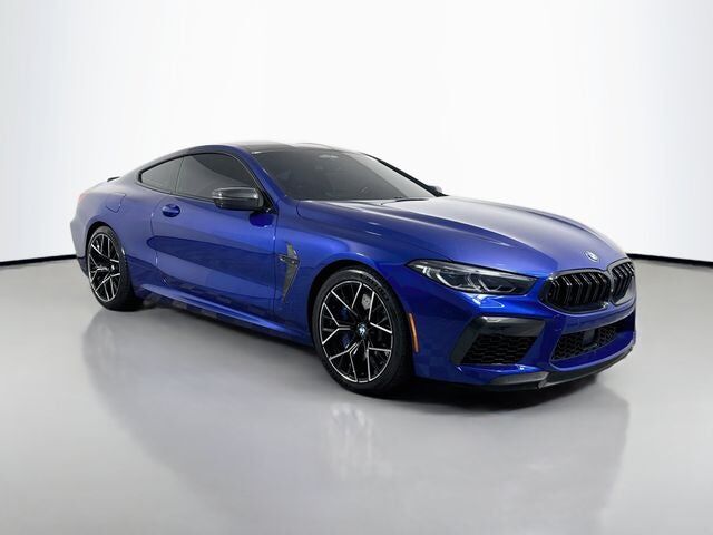 2023 BMW M8