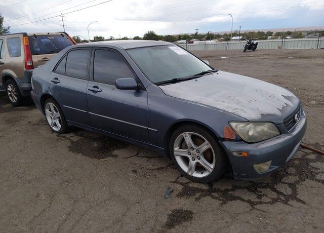 2005 LEXUS IS